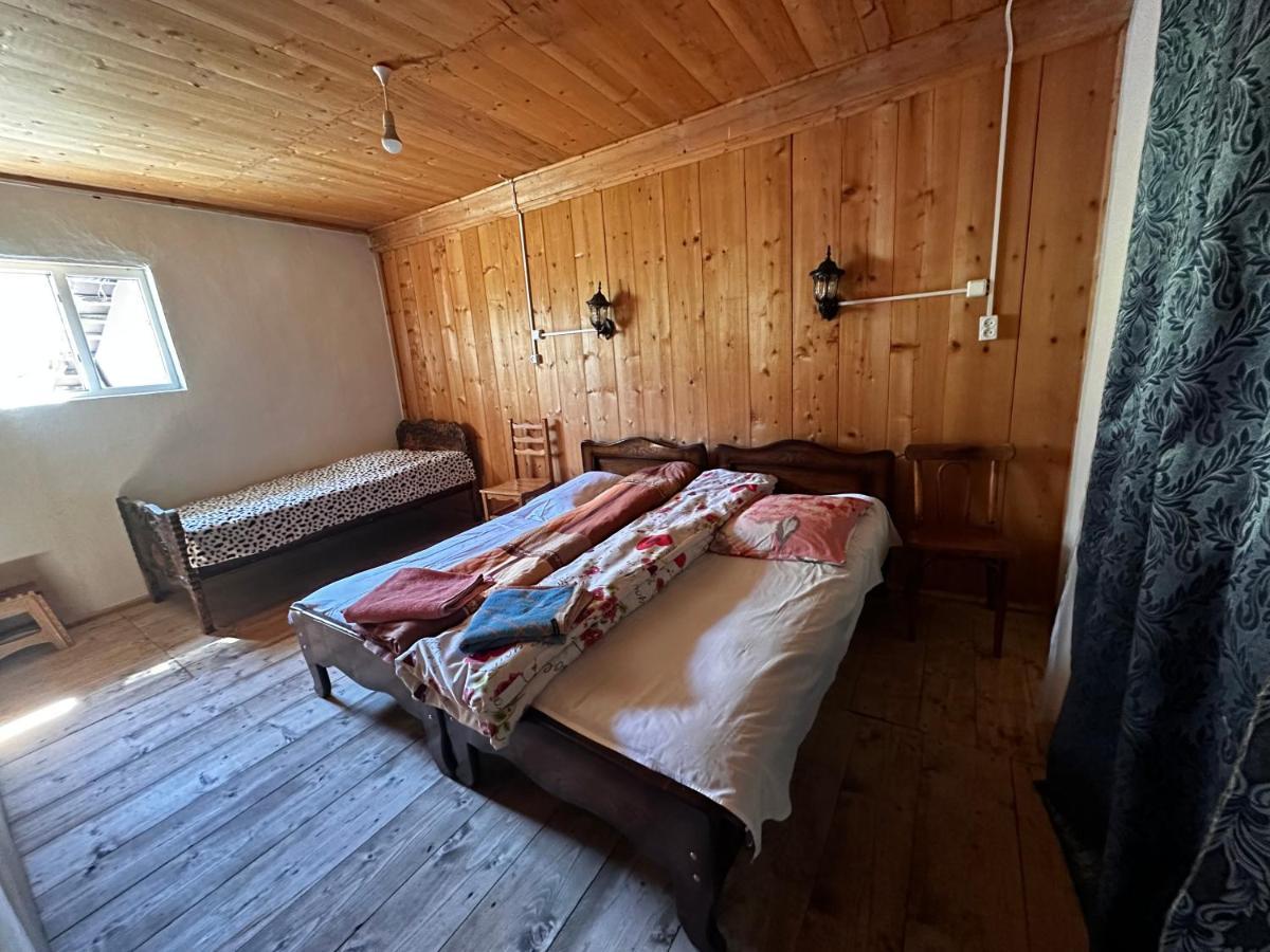 Guesthouse Angelina ウシュグリ エクステリア 写真